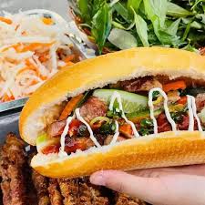 Bánh mì thập cẩm - Ảnh 1