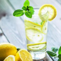 Nước Chanh Tươi                                                 Fresh Lemonade - Ảnh 1