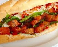 Bánh mì kẹp pate xá xíu - Ảnh 1