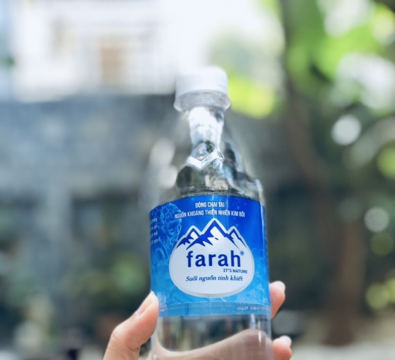 Nước tinh khiết FARAH 330ML