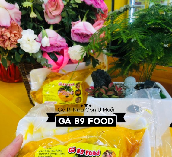 GÀ RI NỬA CON Ủ MUỐI