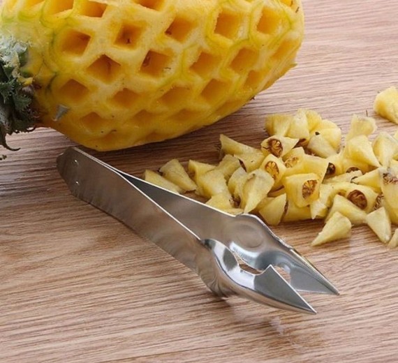 Dụng cụ gắp mắt dứa