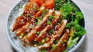 Cơm gà nướng xá xíu / teriyaki / Cay ngọt Hàn Quốc