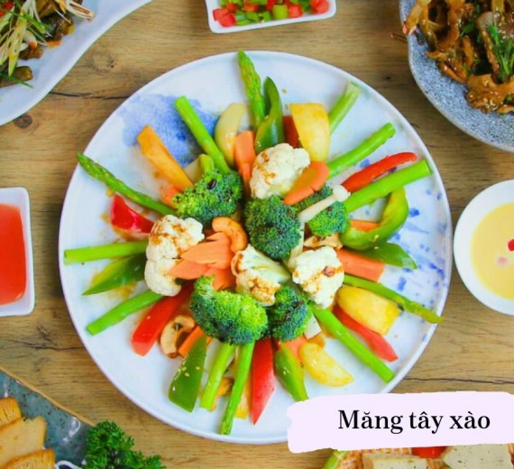 Măng Tây Xào Ngũ Sắc