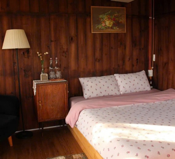 Nhà có Nắng Homestay - ĐàLạt : 11/3 Khe Sanh, Phường 10, Đà Lạt, Lâm Đồng 66000, Việt Nam