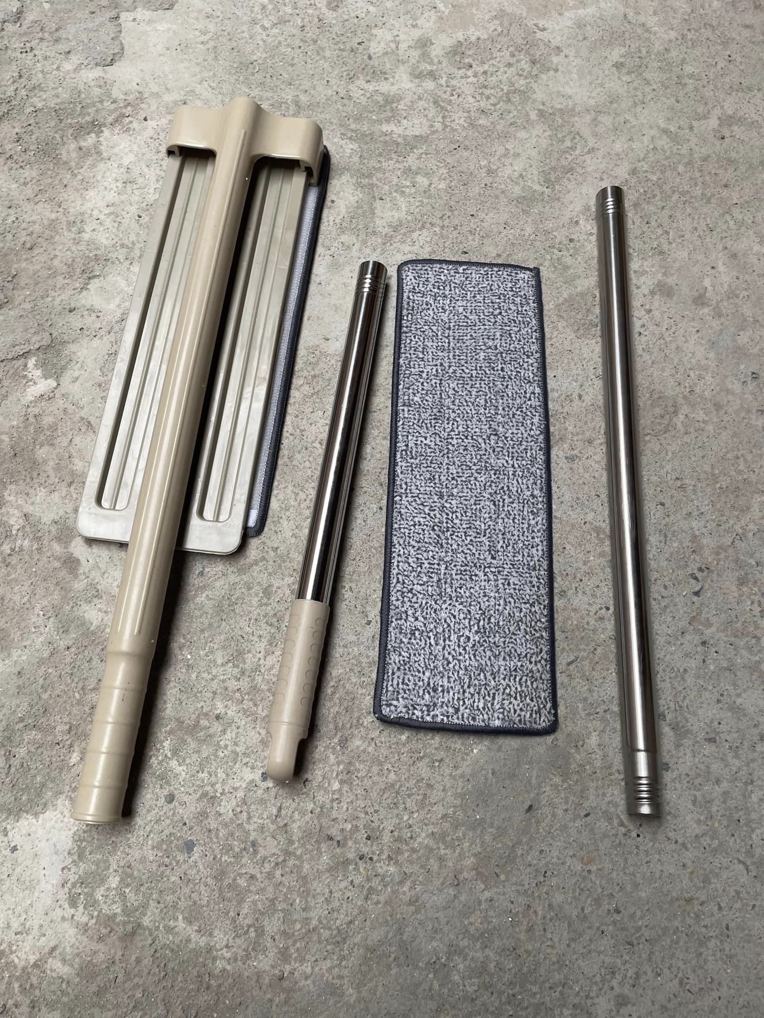 Cây lau nhà thông minh tặng kèm 1 bông lau - Ảnh 1