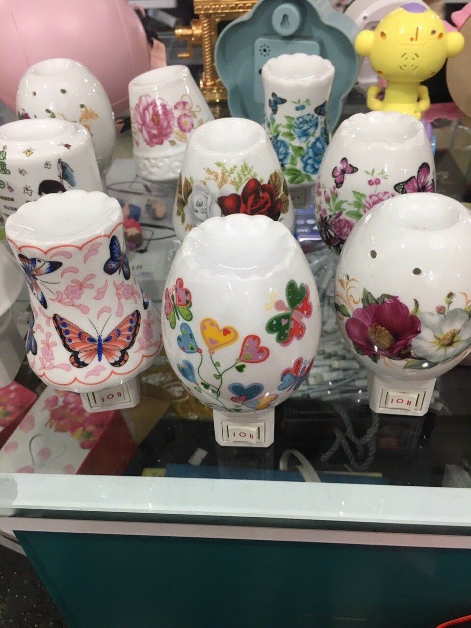 Đèn ngủ sang trọng - Ảnh 1