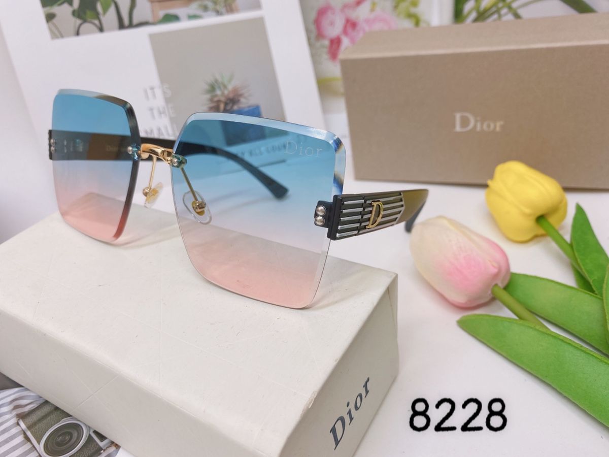 Kính ốc không viền Dior - Ảnh 1
