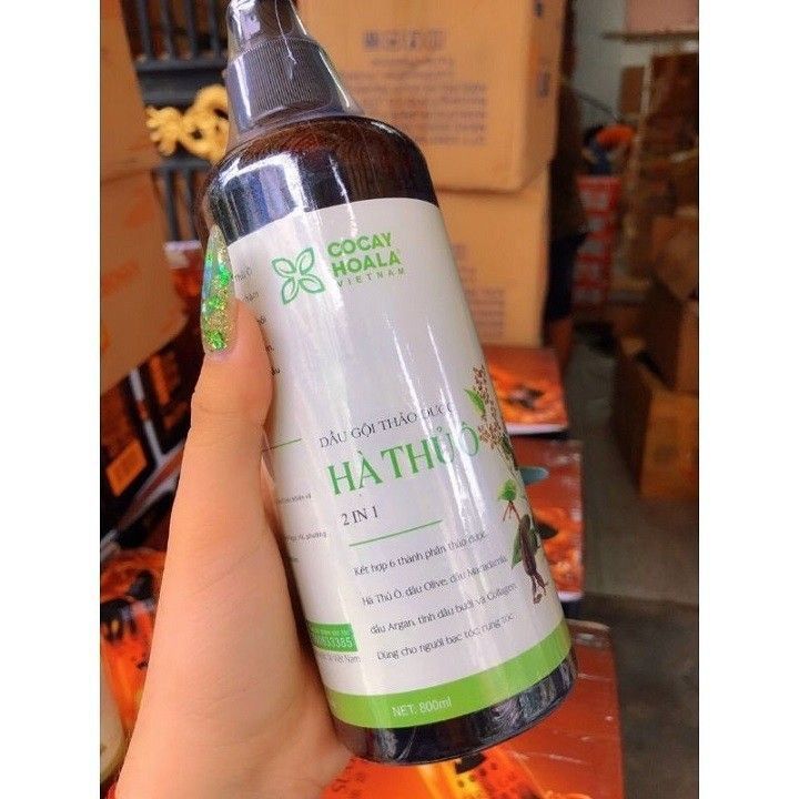 Dầu Gội Thảo Dược Hà Thủ Ô 800ml Giúp Đen Tóc Kích Mọc Tóc - Ảnh 1