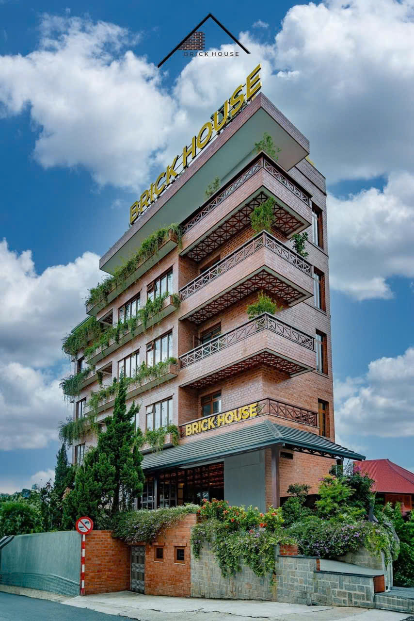 Brick House Đà Lạt : 50 Pasteur, Phường 4, Đà Lạt, Lâm Đồng, Việt Nam - Ảnh 1