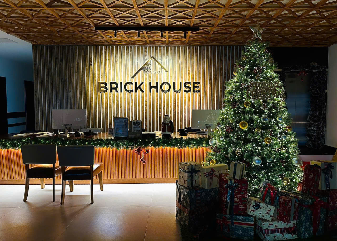 Brick House Đà Lạt : 50 Pasteur, Phường 4, Đà Lạt, Lâm Đồng, Việt Nam - Ảnh 2