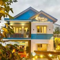 Moon Light Restaurant & Coffee: 12 Nguyễn Viết Xuân, Phường 4 - Ảnh 1